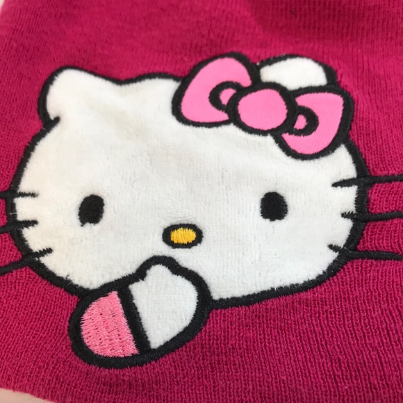 Hello Kitty Pink Hat Beanie With Top Tassel - Picture 4 of 6